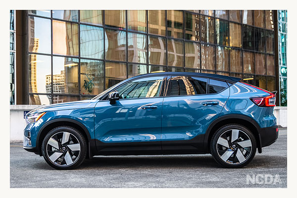 2022 Volvo C40 Recharge