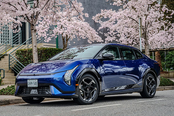 2026 Kia EV4 GT Line
